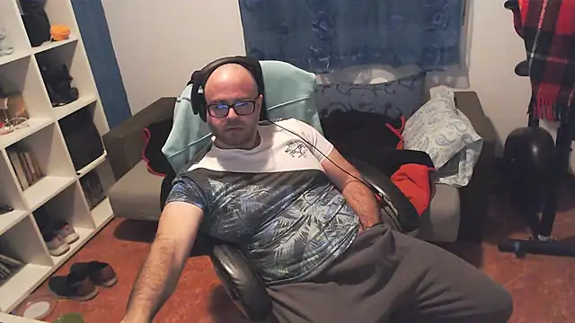 Snapshot of ravingr4d4 chatting on February 2025 12:20:01 AM ravingr4d4 online show from February 2025 12:20:01 AM