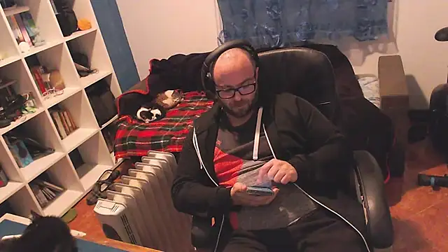 Snapshot of ravingr4d4 chatting on March 2025 10:21:01 PM ravingr4d4 online show from March 2025 10:21:01 PM