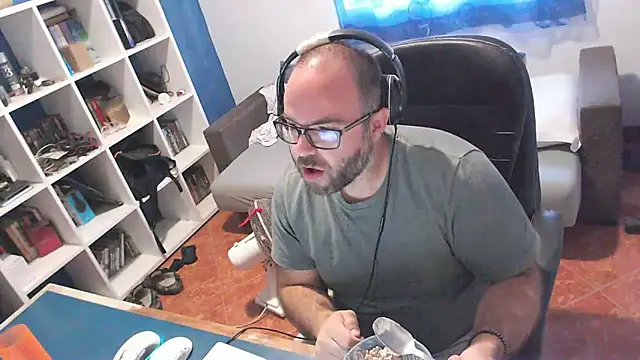 Snapshot of ravingr4d4 chatting on October 2025 08:09:02 AM ravingr4d4 online show from October 2025 08:09:02 AM