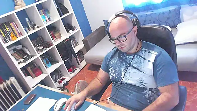 Snapshot of ravingr4d4 chatting on October 2025 09:51:02 AM ravingr4d4 online show from October 2025 09:51:02 AM