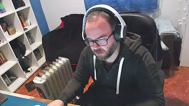 ravingr4d4 online show from December 2025 09:14:02 AM