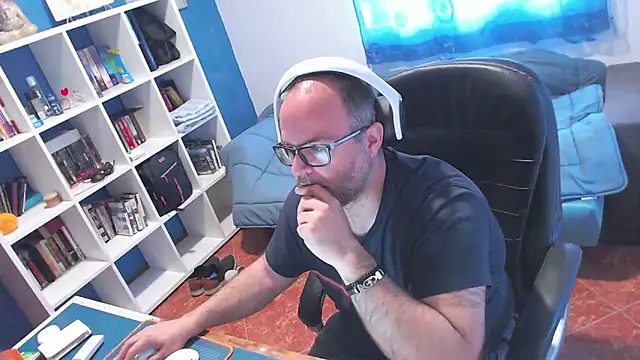 ravingr4d4 online show from April 2026 09:10:01 AM