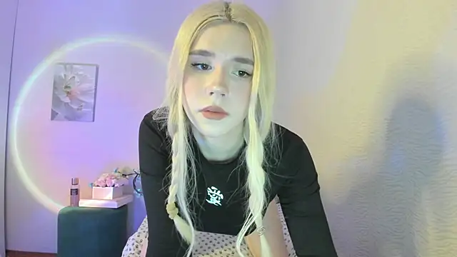 Alisa Black Star online show from March 2026 05:06:01 PM