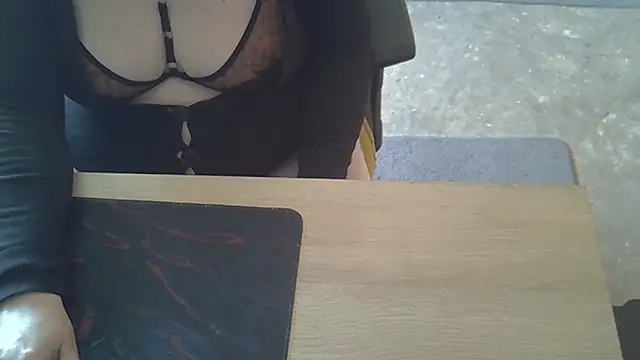 Silvia2277 online show from February 2026 09:17:01 AM