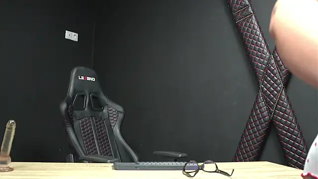 CelineConner online show from December 2025 05:13:01 AM