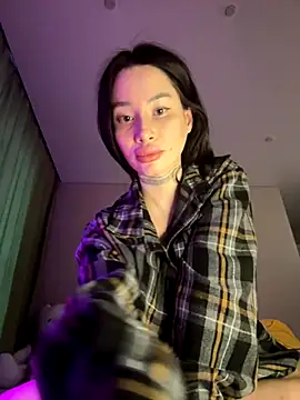 Snapshot of Yunasi chatting on October 2025 11:55:02 AM Yunasi online show from October 2025 11:55:02 AM