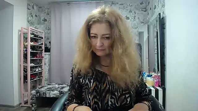Snapshot of Helen1974 chatting on July 2026 07:16:01 PM Helen1974 online show from July 2026 07:16:01 PM