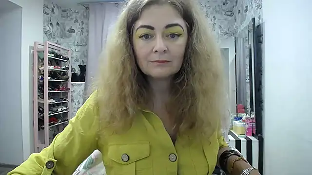 Snapshot of Helen1974 chatting on July 2026 02:05:17 AM Helen1974 online show from July 2026 02:05:17 AM