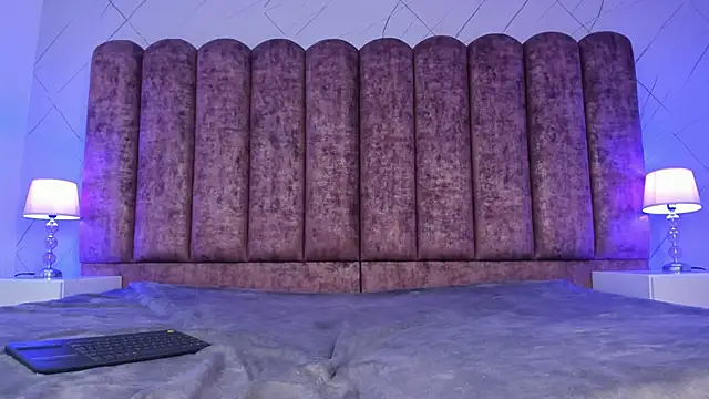 Snapshot of bellablack27 chatting on December 2024 01:18:02 AM bellablack27 online show from December 2024 01:18:02 AM