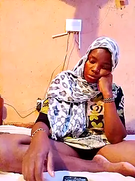 Snapshot of cute_naimah chatting on November 2025 01:31:01 PM cute naimah online show from November 2025 01:31:01 PM