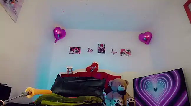  ChanellR  online show from January 2025 05:14:01 PM