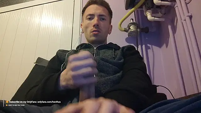 Snapshot of _Hocthus_ chatting on February 2025 04:47:01 PM Hocthus online show from February 2025 04:47:01 PM