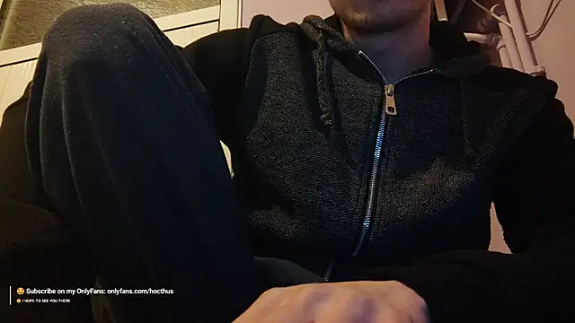 Snapshot of _Hocthus_ chatting on February 2025 05:47:01 PM Hocthus online show from February 2025 05:47:01 PM