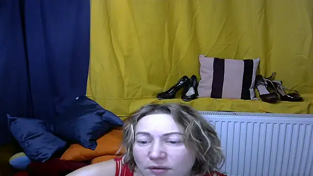 wLESLYMOSw online show from January 2025 09:45:01 AM