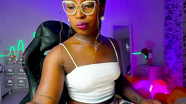 EmmaSanzz  online show from September 2025 11:35:02 AM