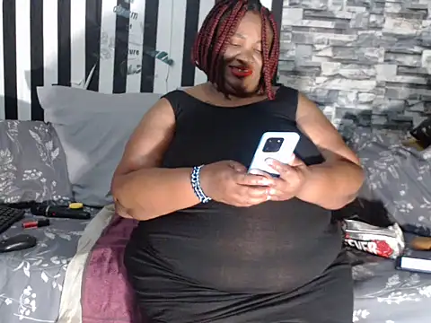 BigHotMatureXx online show from January 2026 11:41:02 PM