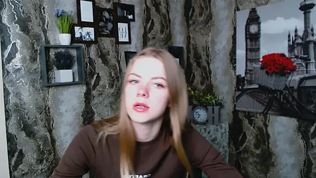 AliceFlirtt  online show from September 2025 10:06:01 AM