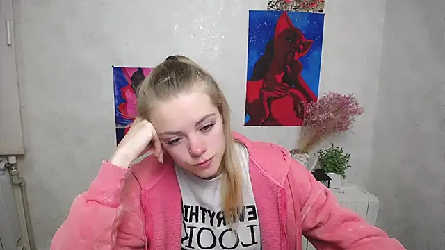 AliceFlirtt  online show from October 2025 07:50:02 AM