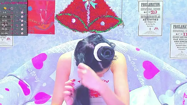 Vanessa Florence online show from December 2024 01:26:01 AM