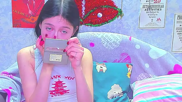 Vanessa Florence online show from December 2024 01:11:02 AM