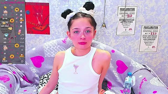 Vanessa Florence online show from February 2025 06:22:02 AM