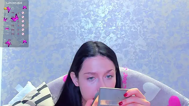 Vanessa Florence online show from October 2025 01:31:01 AM