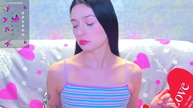 Vanessa Florence online show from December 2025 01:48:02 AM