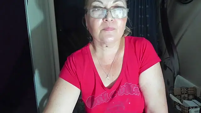 Snapshot of IryshAlice chatting on June 2026 07:16:02 PM IryshAlice online show from June 2026 07:16:02 PM