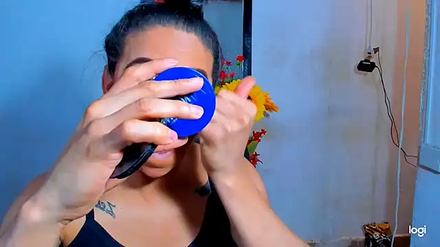 juanblakbigcock online show from April 2026 04:24:01 PM