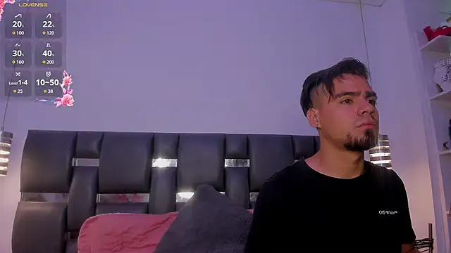 PittAndLunaa online show from February 2026 12:23:01 PM