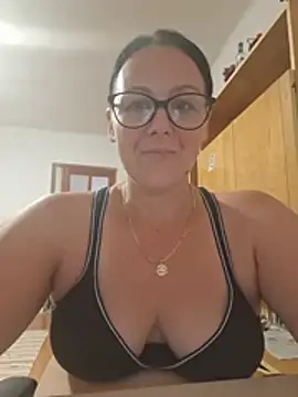 Snapshot of fekete_demon chatting on July 2026 01:10:02 PM fekete demon online show from July 2026 01:10:02 PM