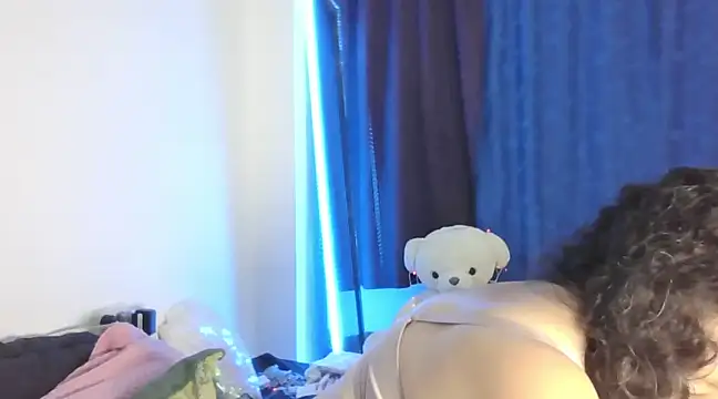 Snapshot of ximenajimenez chatting on January 2025 12:33:01 AM ximenajimenez online show from January 2025 12:33:01 AM