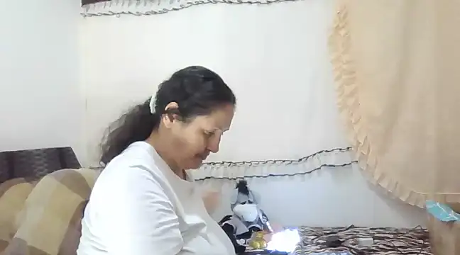 Snapshot of ximenajimenez chatting on January 2025 04:33:02 AM ximenajimenez online show from January 2025 04:33:02 AM