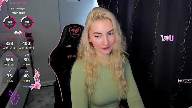 Snapshot of Kimmy_powell chatting on February 2026 04:13:01 AM Kimmy powell online show from February 2026 04:13:01 AM