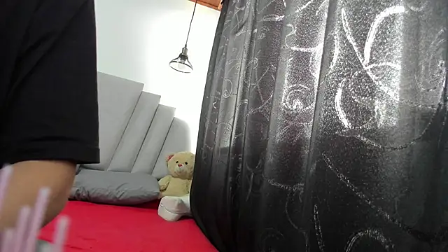 Snapshot of samantha__wilson chatting on November 2025 02:28:02 PM samantha wilson online show from November 2025 02:28:02 PM