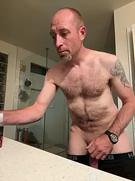 El Gizmo online show from November 2025 08:24:01 AM