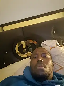 Snapshot of PlasticSurface727 chatting on September 2025 02:29:02 PM PlasticSurface727 online show from September 2025 02:29:02 PM