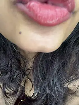 Snapshot of YourThirstySlut chatting on February 2026 07:56:02 PM YourThirstySlut online show from February 2026 07:56:02 PM