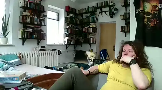 sunr1sa online show from February 2025 07:48:01 AM