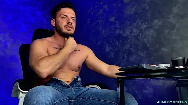 juliusmasters online show from February 2026 08:29:01 PM