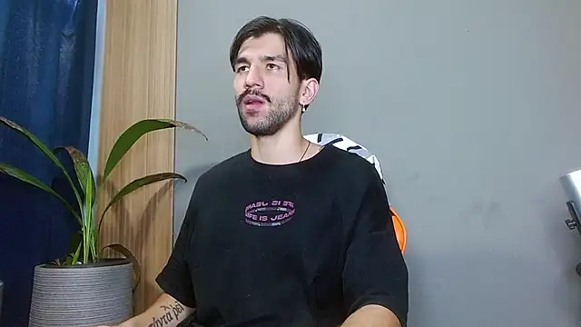 Mr WhiteCock online show from December 2025 10:15:02 PM