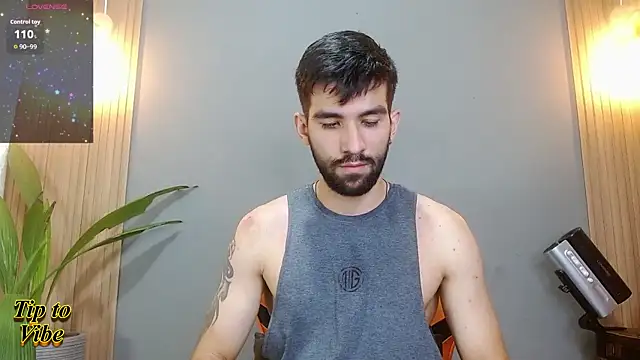 Mr WhiteCock online show from January 2026 11:31:01 PM