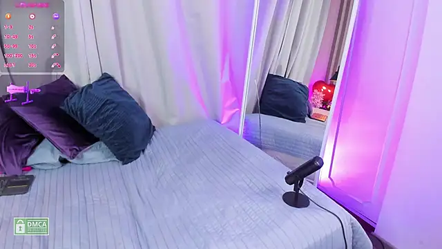 Snapshot of charloottee_1 chatting on February 2025 07:24:02 AM charloottee 1 online show from February 2025 07:24:02 AM