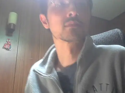 Snapshot of shikokichi55 chatting on February 2025 01:33:02 PM shikokichi55 online show from February 2025 01:33:02 PM