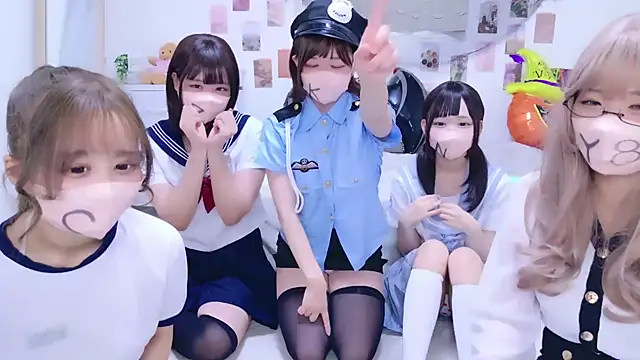 Snapshot of 841_yayoi chatting on November 2025 03:52:02 AM 841 yayoi online show from November 2025 03:52:02 AM