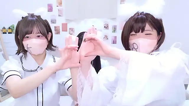 Snapshot of 841_yayoi chatting on November 2025 03:49:02 AM 841 yayoi online show from November 2025 03:49:02 AM