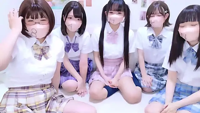 Snapshot of 841_yayoi chatting on November 2025 03:54:01 AM 841 yayoi online show from November 2025 03:54:01 AM