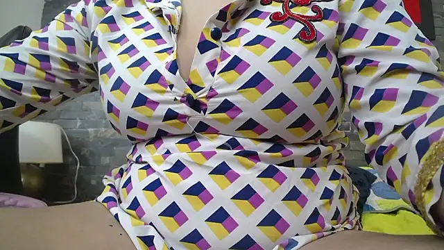 dayadubey  online show from March 2026 11:27:01 AM