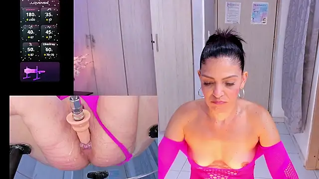 KatteMoss online show from February 2025 02:04:01 AM