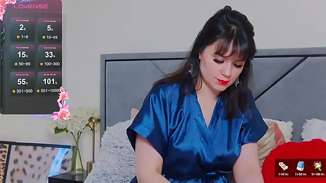 BellaHillss online show from February 2025 02:29:02 PM